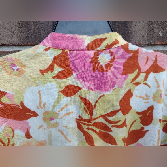 Hot Cotton 100% Linen Floral Ruffle Blouse L - Picture 8 of 9